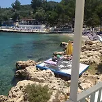 Delos Kaş